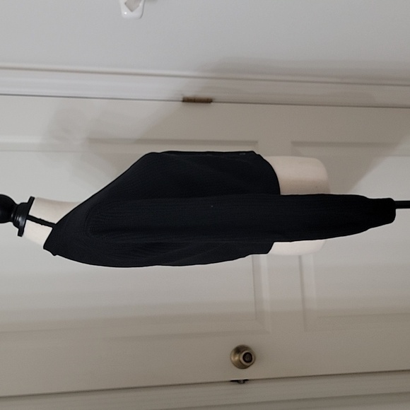 Melrose and Market Size XS Black Button Down‎ Short Cardigan, Long Sleeve, EUC - Picture 5 of 11